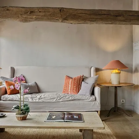 Loft Katelijne Luxurious Escape In The Heart Of Historic Appartamento