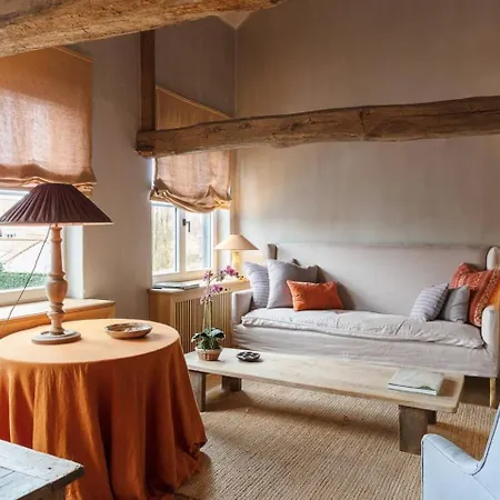 Apartment Loft Katelijne Luxurious Escape In The Heart Of Historic