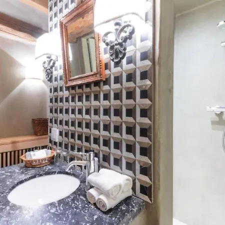 Loft Katelijne Luxurious Escape In The Heart Of Historic